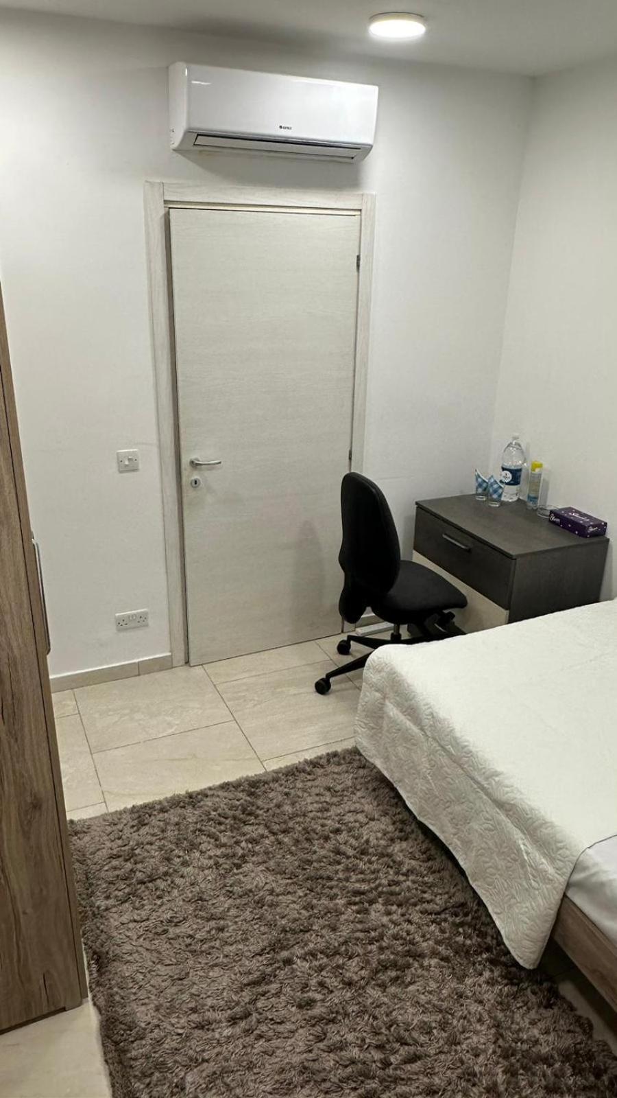 Your Elegant Home Away From Home Shared Apartment Only With Host Zebbug  Bagian luar foto
