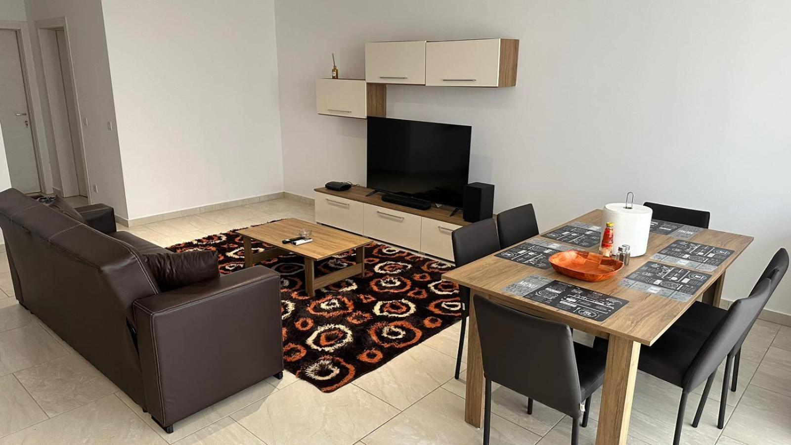 Your Elegant Home Away From Home Shared Apartment Only With Host Zebbug  Bagian luar foto